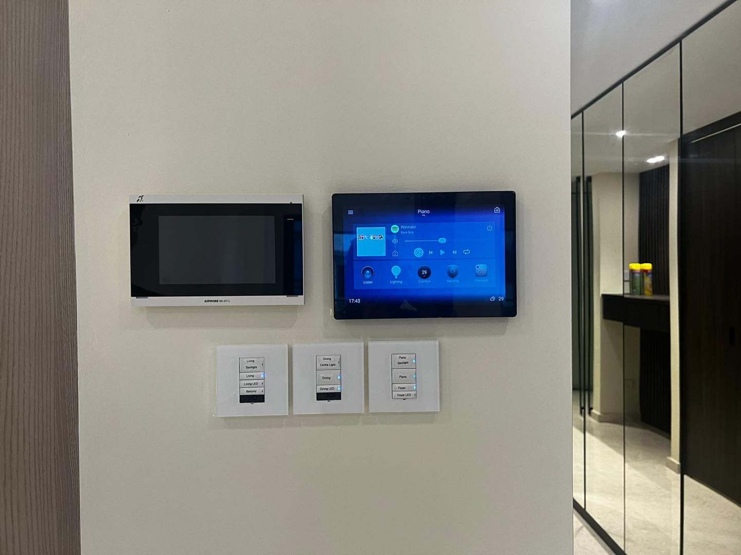 Smart Home and MultiZone Music System In Anchorage Alexandra I HAP